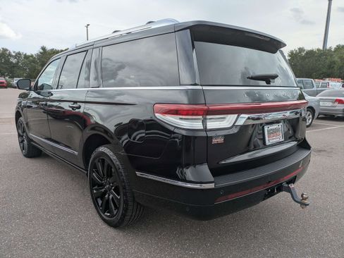 Used 2023 Lincoln Navigator L Reserve AWD/4WD image 5