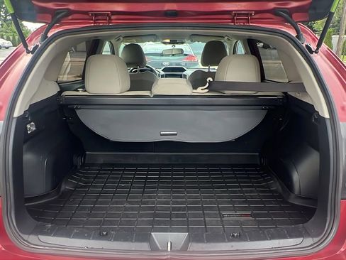 Used 2017 Subaru Impreza 2.0i Premium image 10