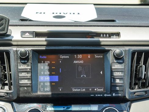 Used 2017 Toyota RAV4 Limited w/ Carpet Mat Package FWD image 15