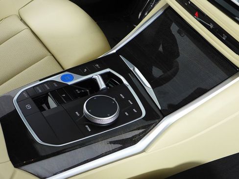 Used 2024 BMW i4 eDrive35 w/ Premium Package RWD image 15