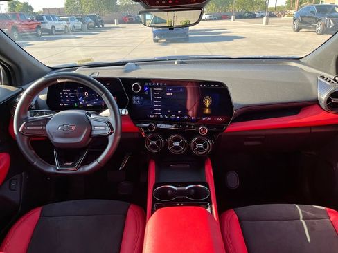 Used 2024 Chevrolet Blazer EV RS RWD image 13