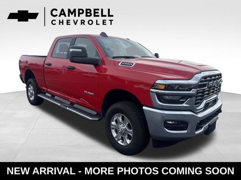 Used 2026 RAM 2500 Big Horn AWD/4WD image 7