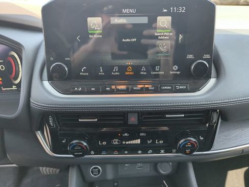 Certified 2023 Nissan Rogue Platinum w/ Platinum Premium Package FWD image 37