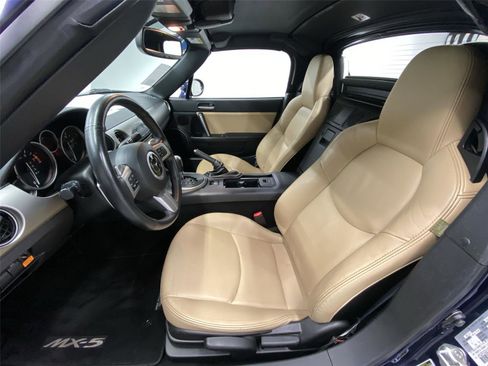 Used 2012 MAZDA MX-5 Miata Grand Touring image 17