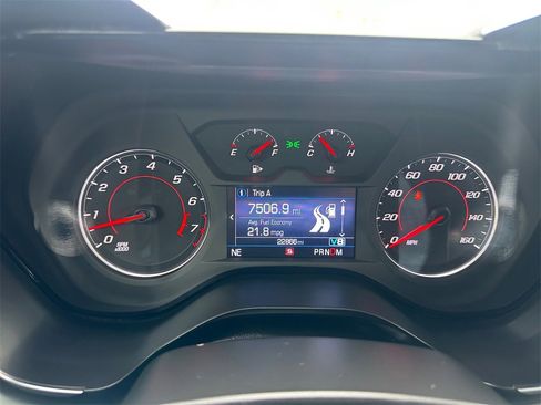 Used 2022 Chevrolet Camaro LT w/ RS Package image 24