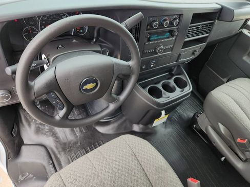 New 2026 Chevrolet Express 2500 w/ Driver Convenience Package RWD image 19