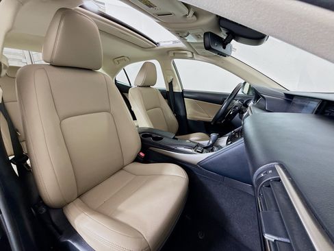 Used 2017 Lexus IS 300 AWD w/ Navigation System Package image 27