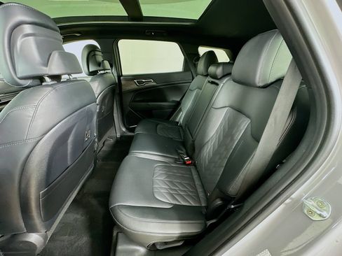 Used 2023 Kia Sportage X-Line w/ X-Line Premium Package AWD/4WD image 37
