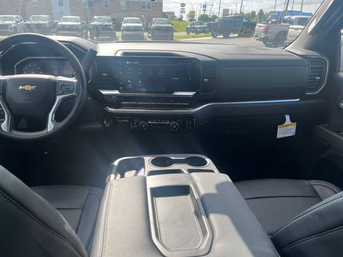 New 2026 Chevrolet Silverado 1500 LT AWD/4WD image 24
