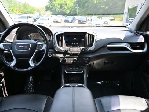 Used 2019 GMC Terrain SLT w/ Preferred Package FWD image 11