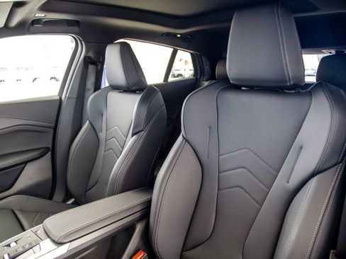 New 2026 BMW X2 xDrive28i w/ Technology Package image 21