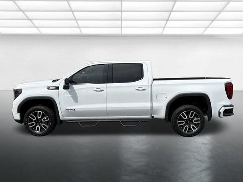 Certified 2023 GMC Sierra 1500 AT4 w/ Technology Package AWD/4WD image 13