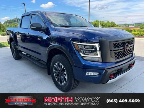 Used 2024 Nissan Titan PRO-4X w/ Pro-4x Convenience Package AWD/4WD image 29