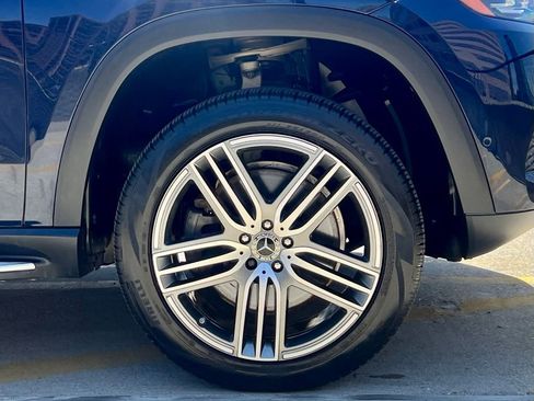 Certified 2022 Mercedes-Benz GLS 450 4MATIC image 15