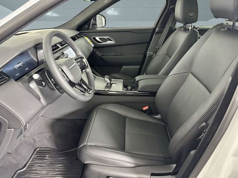 Used 2026 Land Rover Range Rover Velar S image 4