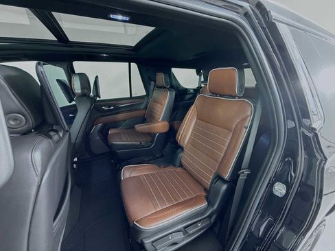 Used 2024 GMC Yukon Denali Ultimate image 23