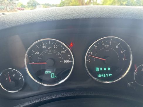 Used 2017 Jeep Wrangler Unlimited Sport w/ Quick Order Package 24S AWD/4WD image 13