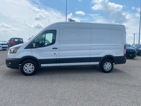 Used 2024 Ford Transit 250 148 Medium Roof w/ Load Area Protection Package RWD image 3