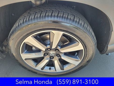 Certified 2025 Honda Pilot Touring image 28