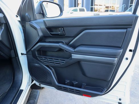 Used 2024 Toyota Tacoma SR5 image 42