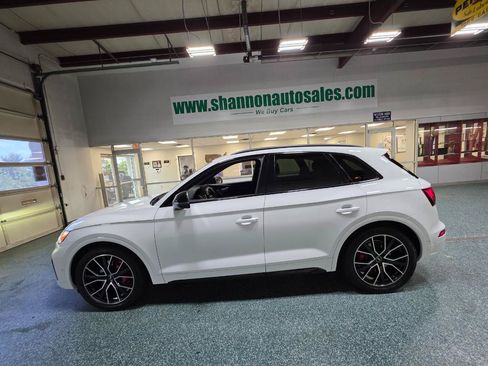 Used 2024 Audi SQ5 Prestige AWD/4WD image 12