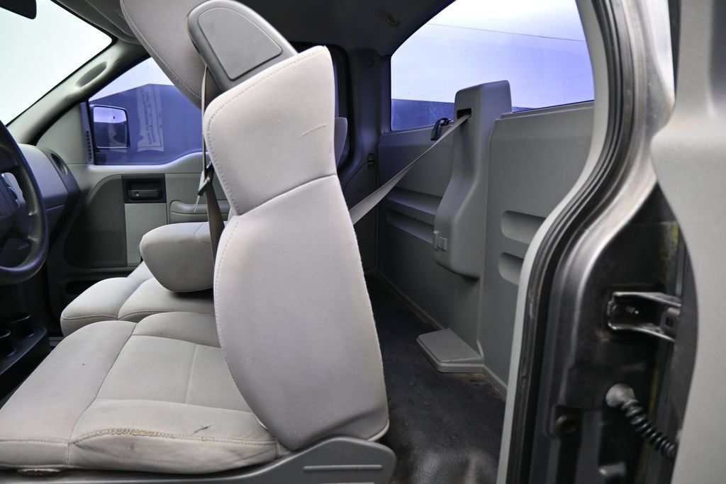 Used 2006 Ford F150 XL AWD/4WD image 19