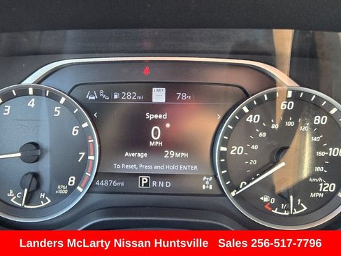 Used 2023 Nissan Titan Platinum Reserve w/ Moonroof Package AWD/4WD image 33