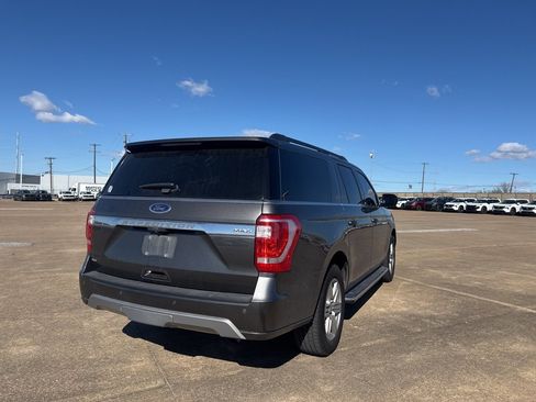 Used 2018 Ford Expedition Max XLT w/ Equipment Group 202A image 10