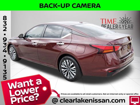 Used 2024 Nissan Altima 2.5 SV image 5