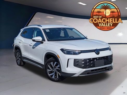 New 2026 Volkswagen Tiguan S FWD image 1