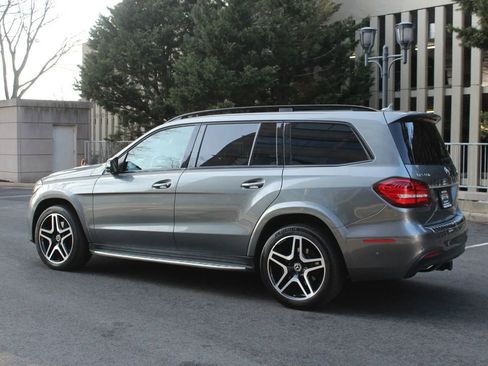 Used 2018 Mercedes-Benz GLS 550 4MATIC image 9