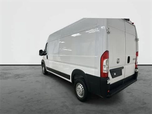 Used 2025 RAM ProMaster 2500 w/ Convenience Group image 2