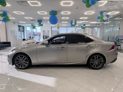 Used 2016 Lexus IS 200t w/ F Sport Package RWD image 4