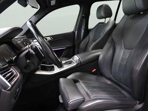 Used 2019 BMW X5 xDrive40i w/ Convenience Package AWD/4WD image 12