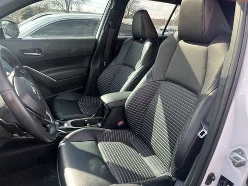 Used 2023 Toyota Corolla Cross XSE w/ Convenience Package image 24