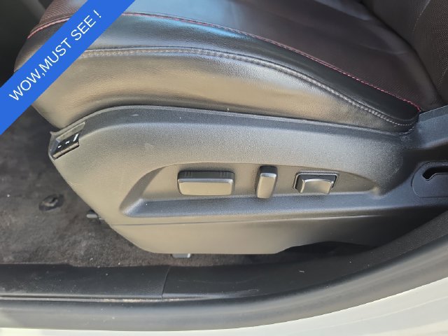 Used 2015 Chevrolet Equinox LTZ AWD/4WD image 17