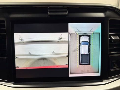 New 2026 Ford F350 XLT w/ XLT Premium Package image 30