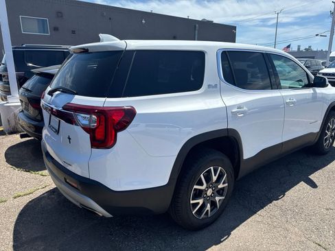 Used 2021 GMC Acadia SLE w/ LPO, Floor Liner Package AWD/4WD image 14