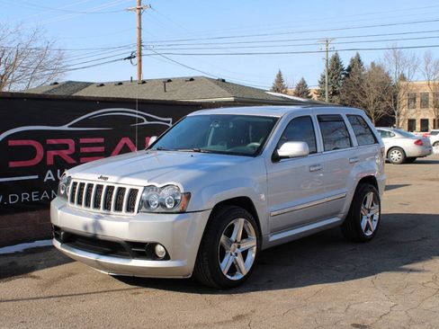 Used 2006 Jeep Grand Cherokee SRT8 w/ SRT Option Group I AWD/4WD image 1