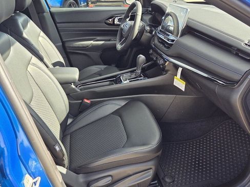 New 2026 Jeep Compass Latitude image 15