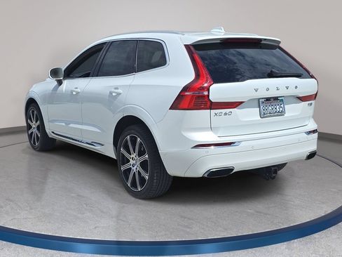 Used 2020 Volvo XC60 T5 Inscription FWD image 8