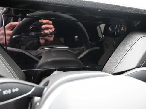 New 2026 GMC Yukon XL Denali w/ Sun & Power Step Package image 13