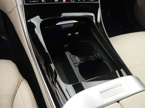 New 2026 Mercedes-Benz C 300 Sedan image 7