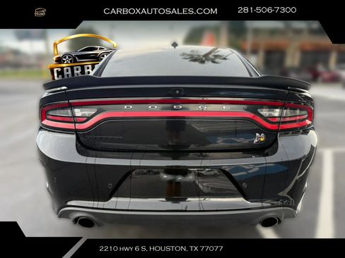 Used 2022 Dodge Charger Scat Pack w/ Plus Group RWD image 4
