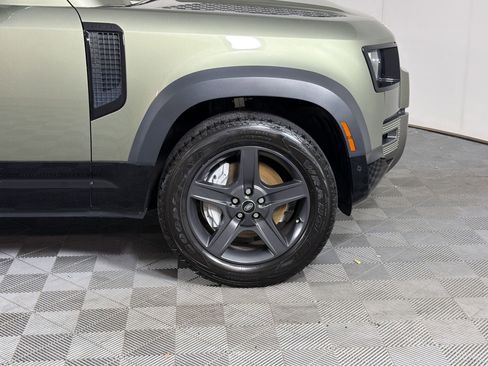 Used 2022 Land Rover Defender 110 X-Dynamic HSE AWD/4WD image 11