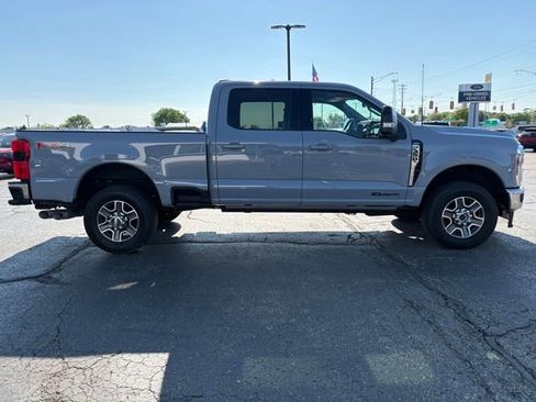 Used 2025 Ford F350 Lariat w/ Lariat Ultimate Package AWD/4WD image 9