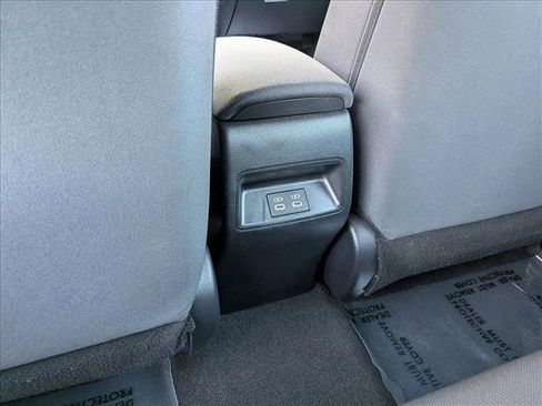 Used 2024 Toyota Corolla LE FWD image 23