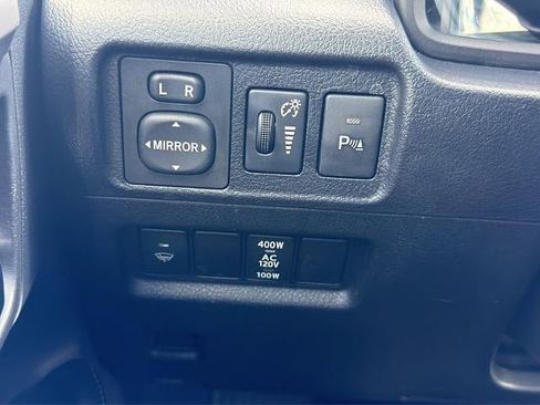 Used 2019 Toyota 4Runner Limited w/ Convenience Package AWD/4WD image 32