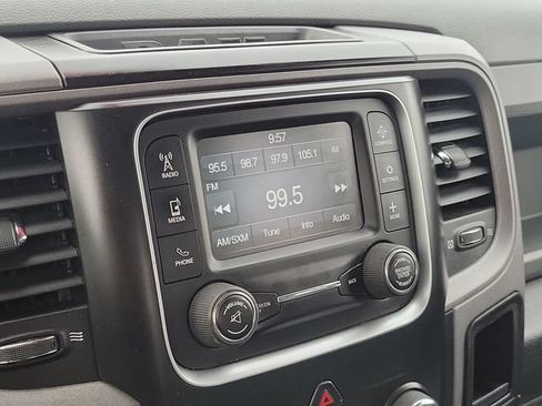 Used 2017 RAM 1500 Express w/ Black Ram 1500 Express Group AWD/4WD image 17