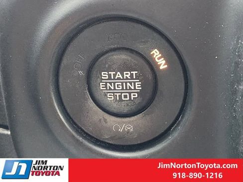 Used 2023 Jeep Wrangler Unlimited Rubicon 4xe w/ Cold Weather Group AWD/4WD image 22